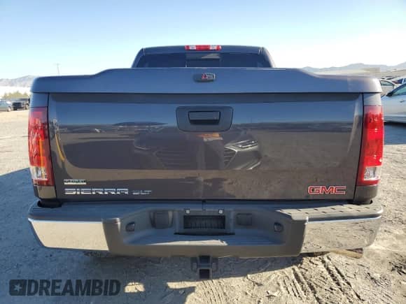 2010 GMC Sierra 1500 SLT z VIN 3GTRKWE3XAG231864, wystawiony jako Copart lot #66682045 z przebiegiem 213 400 mil mil oraz Szkoda całkowita • Salvage title. Historia ofert i sprzedaży dostępna na DreamBid. Obrazek 6.