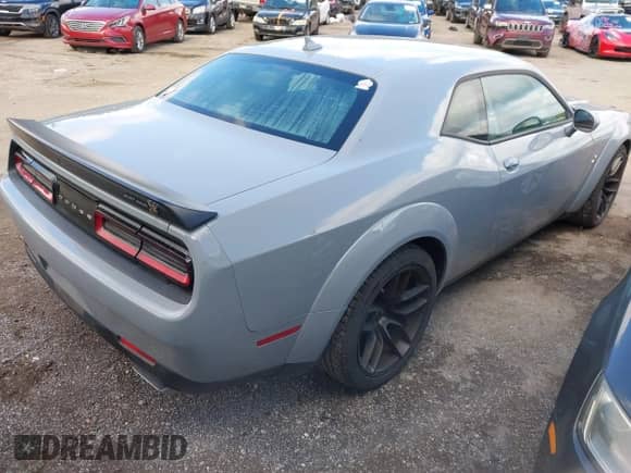 2022 Dodge Challenger R/T Scat Pack с VIN 2C3CDZFJ0NH199807, выставлен на аукционе IAAI как лот 42208725 с пробегом 19 583 миль миль и . История ставок и продаж доступна на DreamBid. Изображение 4.