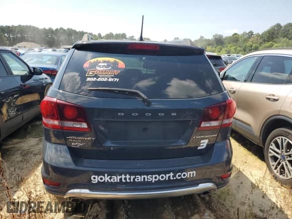 2017 Dodge Journey Crossroad Plus with VIN 3C4PDDGG2HT578810, listed as a Copart auction lot 64097045 with 256,113 mi miles and Salvage title. Bid and sale history available at DreamBid. Image 6.