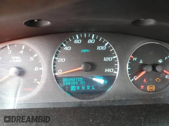 2013 Chevrolet Impala LTZ z VIN 2G1WC5E3XD1175652, wystawiony jako Copart lot #84699035 z przebiegiem 134 389 mil mil oraz Szkoda całkowita • Salvage title. Historia ofert i sprzedaży dostępna na DreamBid. Obrazek 9.