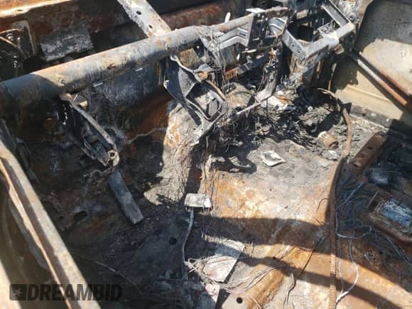 2019 Ram 1500 SLT with VIN 1C6RR7LG4KS680739, listed as a Copart auction lot 66323595 with Not provided miles and Non repairable. Bid and sale history available at DreamBid. Image 8.