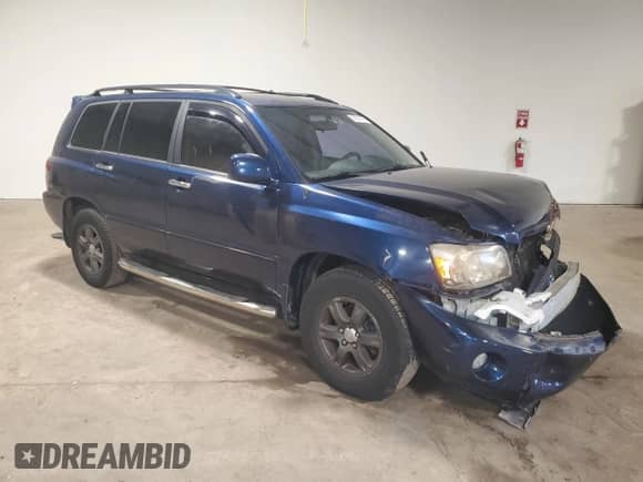 2004 Toyota Highlander with VIN JTEEP21A340061204, listed as a Copart auction lot 69639515 with 217,028 mi miles and Salvage title. Bid and sale history available at DreamBid. Image 4.