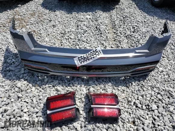 2022 Kia Sorento EX with VIN 5XYRH4LF7NG132925, listed as a Copart auction lot 65689995 with 38,074 mi miles and Salvage title. Bid and sale history available at DreamBid. Image 12.