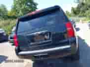 2018 Chevrolet Tahoe LT z VIN 1GNSKBKC9JR202765, wystawiony jako IAAI lot #43149820 z przebiegiem 79 113 mil mil oraz . Historia ofert i sprzedaży dostępna na DreamBid. Obrazek 16.