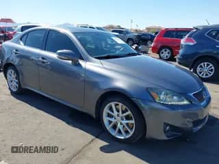 2012 Lexus IS 350 z VIN JTHCE5C2XC5002952, wystawiony jako IAAI lot #41670617 z przebiegiem 144 002 mil mil oraz . Historia ofert i sprzedaży dostępna na DreamBid. Obrazek 1.