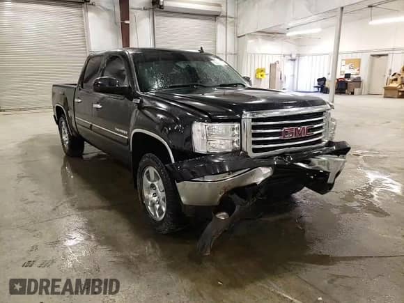 2010 GMC Sierra 1500 SLT z VIN 3GTRKWE21AG135967, wystawiony jako Copart lot #55334815 z przebiegiem 136 531 mil mil oraz Szkoda całkowita • Salvage title. Historia ofert i sprzedaży dostępna na DreamBid. Obrazek 13.