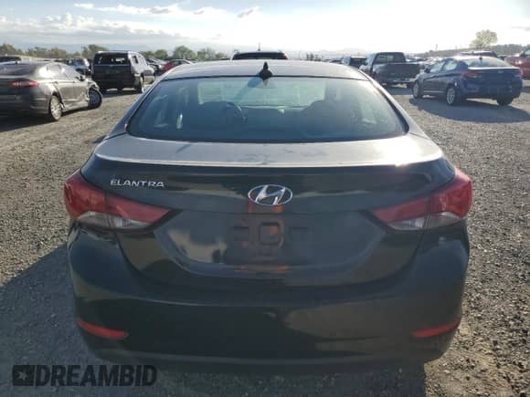 2015 Hyundai Elantra SE с VIN 5NPDH4AE0FH627305, выставлен на аукционе Copart как лот 85874325 с пробегом 84 424 миль миль и Списание • Salvage title. История ставок и продаж доступна на DreamBid. Изображение 6.
