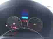 2010 Hyundai Accent Blue z VIN KMHCM3AC2AU180941, wystawiony jako IAAI lot #41398712 z przebiegiem 125 080 mil mil oraz . Historia ofert i sprzedaży dostępna na DreamBid. Obrazek 7.