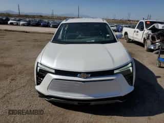 2024 Chevrolet Blazer EV eAWD LT z VIN 3GNKDBRJ7RS200164, wystawiony jako Copart lot #64392675 z przebiegiem 2 215 mil mil oraz Szkoda całkowita • Salvage title. Historia ofert i sprzedaży dostępna na DreamBid. Obrazek 5.