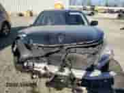 2016 Hyundai Equus Signature z VIN KMHGH4JH3GU104600, wystawiony jako Copart lot #46083605 z przebiegiem 83 338 mil mil oraz Szkoda całkowita • Salvage title. Historia ofert i sprzedaży dostępna na DreamBid. Obrazek 5.