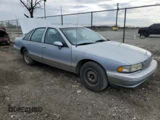 1994 Chevrolet Caprice LS с VIN 1G1BN52PXRR110752, выставлен на аукционе Copart как лот 52323495 с пробегом 234 402 миль миль и Списание • Salvage title. История ставок и продаж доступна на DreamBid. Изображение 4.