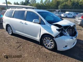 2011 Toyota Sienna XLE AAS with VIN 5TDYK3DC7BS089178, listed as a IAAI auction lot 43375182 with 149,795 mi miles and . Bid and sale history available at DreamBid. Image 1.