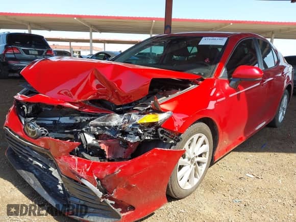 2023 Toyota Camry LE z VIN 4T1C11AK5PU178310, wystawiony jako IAAI lot #43100296 z przebiegiem 43 286 mil mil oraz . Historia ofert i sprzedaży dostępna na DreamBid. Obrazek 17.