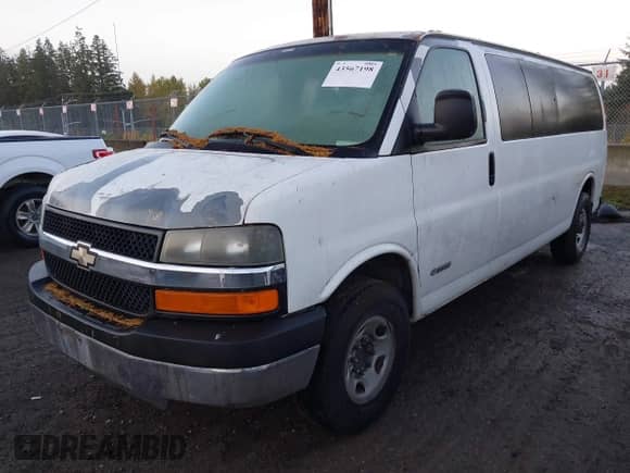 2003 Chevrolet Express Passenger with VIN 1GAHG39U631154578, listed as a IAAI auction lot 43567198 with 249,941 mi miles and . Bid and sale history available at DreamBid. Image 2.