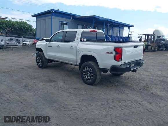 2023 Chevrolet Colorado 4WD Z71 with VIN 1GCPTDEK9P1219177, listed as a IAAI auction lot 42226373 with 26,238 mi miles and . Bid and sale history available at DreamBid. Image 3.