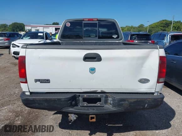 2004 Ford F-150 XL с VIN 2FTRX18WX4CA55488, выставлен на аукционе IAAI как лот 43341815 с пробегом Не указан миль и . История ставок и продаж доступна на DreamBid. Изображение 17.