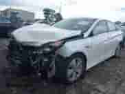 2015 Hyundai Sonata with VIN KMHEC4A48FA135411, listed as a IAAI auction lot 42555824 with 146,058 mi miles and . Bid and sale history available at DreamBid. Image 17.