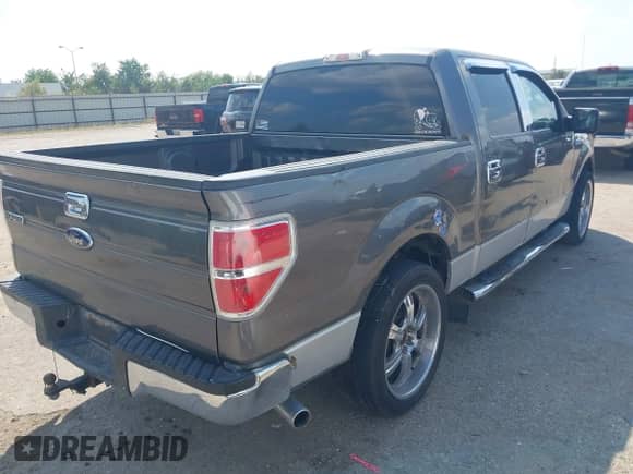 2011 Ford F-150 XL с VIN 1FTFW1CF2BFA11189, выставлен на аукционе IAAI как лот 43368159 с пробегом 319 415 миль миль и . История ставок и продаж доступна на DreamBid. Изображение 4.