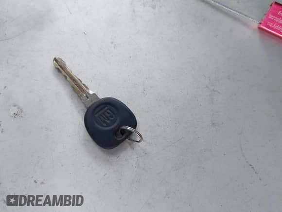 2008 GMC Sierra 1500 SL with VIN 2GTEK13C381195037, listed as a IAAI auction lot 42983534 with 153,129 mi miles and . Bid and sale history available at DreamBid. Image 11.