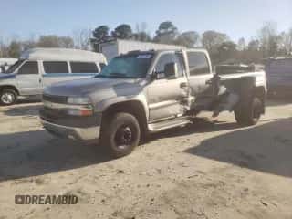 2002 Chevrolet Silverado 3500 с VIN 1GCJC33182F113423, выставлен на аукционе Copart как лот 48972365 с пробегом 234 493 миль миль и Чистый • Clean title. История ставок и продаж доступна на DreamBid. Изображение 1.