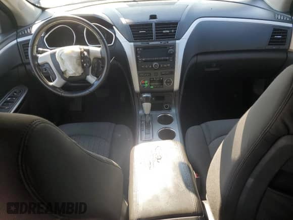2012 Chevrolet Traverse 1LT z VIN 1GNKRGEDXCJ133101, wystawiony jako Copart lot #61899525 z przebiegiem 211 482 mil mil oraz Szkoda całkowita • Salvage title. Historia ofert i sprzedaży dostępna na DreamBid. Obrazek 8.