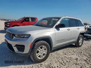 2023 Jeep Grand Cherokee Altitude z VIN 1C4RJHAG1PC669515, wystawiony jako Copart lot #72056605 z przebiegiem 33 375 mil mil oraz Szkoda całkowita • Salvage title. Historia ofert i sprzedaży dostępna na DreamBid. Obrazek 1.