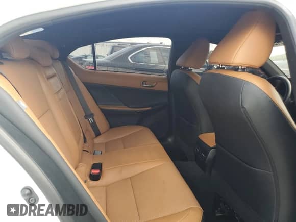 2024 Lexus IS 350 F Sport z VIN JTHBZ1B25R5076539, wystawiony jako Copart lot #64196115 z przebiegiem 18 590 mil mil oraz Szkoda całkowita • Salvage title. Historia ofert i sprzedaży dostępna na DreamBid. Obrazek 10.