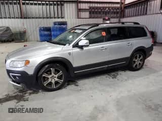 2015 Volvo XC70 T6 Platinum z VIN YV4902NMXF1213035, wystawiony jako Copart lot #70686724 z przebiegiem Nie podano mil oraz Szkoda całkowita • Salvage title. Historia ofert i sprzedaży dostępna na DreamBid. Obrazek 1.