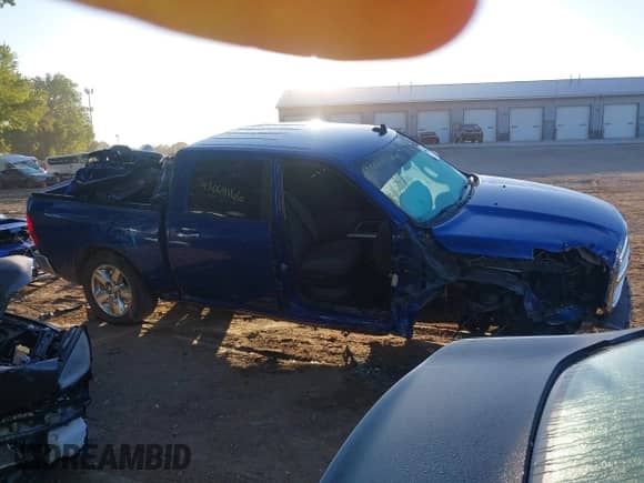 2018 Ram 1500 Big Horn z VIN 3C6RR7LTXJG143442, wystawiony jako IAAI lot #43064166 z przebiegiem 98 045 mil mil oraz . Historia ofert i sprzedaży dostępna na DreamBid. Obrazek 14.