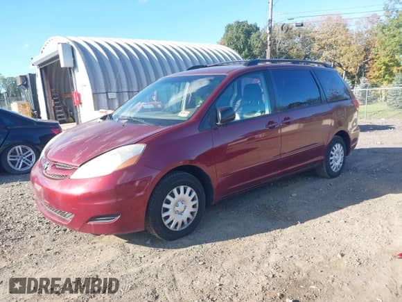 2009 Toyota Sienna CE с VIN 5TDZK23C79S279511, выставлен на аукционе IAAI как лот 43273220 с пробегом 128 538 миль миль и . История ставок и продаж доступна на DreamBid. Изображение 2.