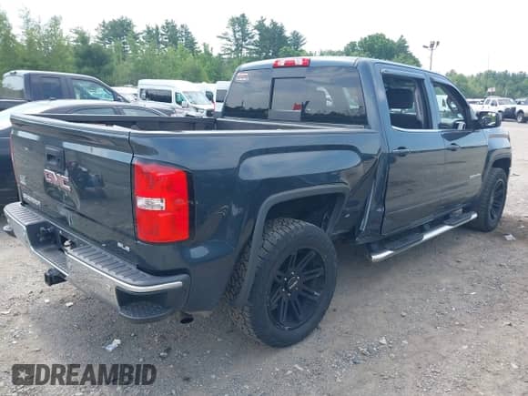 2017 GMC Sierra 1500 SLE with VIN 3GTU2MEC3HG301150, listed as a IAAI auction lot 42498682 with 183,018 mi miles and . Bid and sale history available at DreamBid. Image 4.