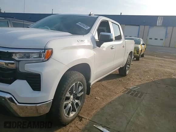 2024 Chevrolet Silverado 1500 LT with VIN 1GCPDKEK1RZ306920, listed as a Copart auction lot 68004025 with 38,436 mi miles and Clean title. Bid and sale history available at DreamBid. Image 13.