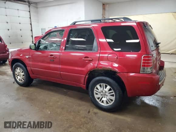2007 Mercury Mariner Premier with VIN 4M2CU97167KJ15781, listed as a Copart auction lot 68884905 with 136,498 mi miles and Clean title. Bid and sale history available at DreamBid. Image 2.