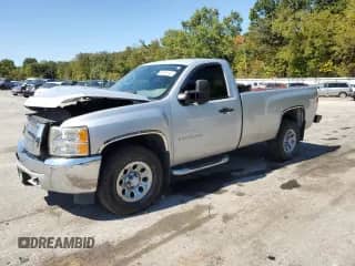 2012 Chevrolet Silverado 1500 Work Truck z VIN 1GCNKPE03CZ150525, wystawiony jako Copart lot #80692645 z przebiegiem 94 883 mil mil oraz Szkoda całkowita • Salvage title. Historia ofert i sprzedaży dostępna na DreamBid. Obrazek 1.