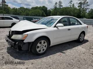 2008 Hyundai Sonata GLS with VIN 5NPET46C98H329185, listed as a Copart auction lot 61147955 with 202,967 mi miles and Salvage title. Bid and sale history available at DreamBid. Image 1.