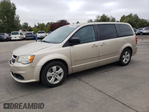 2013 Dodge Grand Caravan SE z VIN 2C4RDGBG9DR771972, wystawiony jako Copart lot #72099355 z przebiegiem 158 603 mil mil oraz Szkoda całkowita • Salvage title. Historia ofert i sprzedaży dostępna na DreamBid. Obrazek 1.