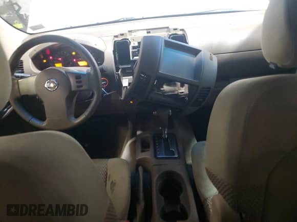 2005 Nissan Frontier SE с VIN 1N6AD06W15C455219, выставлен на аукционе Copart как лот 58582665 с пробегом 171 417 миль миль и Списание • Salvage title. История ставок и продаж доступна на DreamBid. Изображение 8.