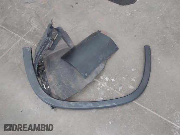 2021 Chevrolet Traverse LT с VIN 1GNEVHKW1MJ124681, выставлен на аукционе IAAI как лот 42268785 с пробегом 67 447 миль миль и . История ставок и продаж доступна на DreamBid. Изображение 12.