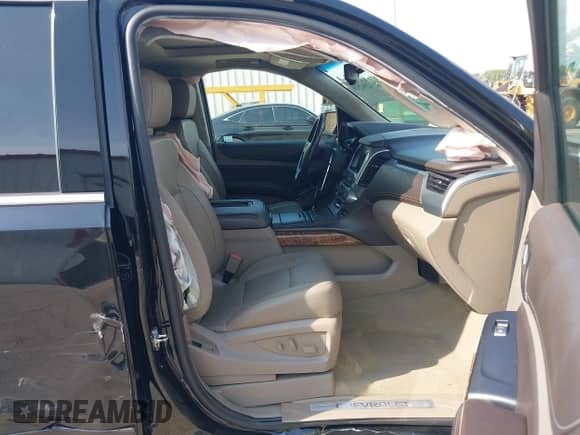 2017 Chevrolet Tahoe Premier с VIN 1GNSKCKC0HR233984, выставлен на аукционе IAAI как лот 42942538 с пробегом 109 825 миль миль и . История ставок и продаж доступна на DreamBid. Изображение 5.