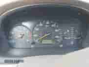 1998 Honda Accord EX z VIN 1HGCG1657WA041067, wystawiony jako IAAI lot #42879572 z przebiegiem Nie podano mil oraz . Historia ofert i sprzedaży dostępna na DreamBid. Obrazek 7.