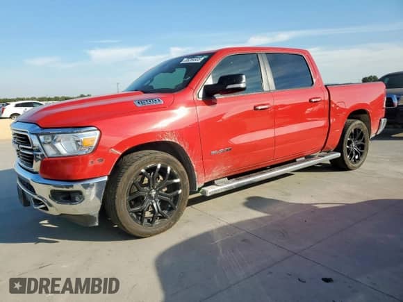 2019 Ram 1500 Big Horn z VIN 1C6RREFT9KN535515, wystawiony jako Copart lot #85284935 z przebiegiem 134 270 mil mil oraz Szkoda całkowita • Salvage title. Historia ofert i sprzedaży dostępna na DreamBid. Obrazek 1.
