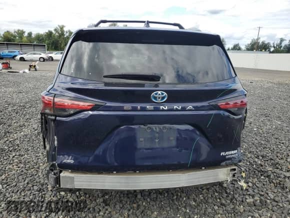 2023 Toyota Sienna Platinum z VIN 5TDESKFC2PS081491, wystawiony jako Copart lot #68216485 z przebiegiem 46 742 mil mil oraz Szkoda całkowita • Salvage title. Historia ofert i sprzedaży dostępna na DreamBid. Obrazek 6.