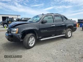 2013 Chevrolet Avalanche LS с VIN 3GNMCEE03DG260318, выставлен на аукционе Copart как лот 65907855 с пробегом 156 991 миль миль и Списание • Salvage title. История ставок и продаж доступна на DreamBid. Изображение 1.