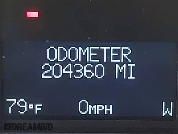 2013 Cadillac Escalade Premium z VIN 1GYS4CEF8DR268298, wystawiony jako IAAI lot #43402503 z przebiegiem 204 360 mil mil oraz . Historia ofert i sprzedaży dostępna na DreamBid. Obrazek 16.