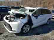 2023 Toyota Sienna Limited с VIN 5TDZSKFC6PS080376, выставлен на аукционе Copart как лот 49299375 с пробегом 105 881 миль миль и Списание • Salvage title. История ставок и продаж доступна на DreamBid. Изображение 1.