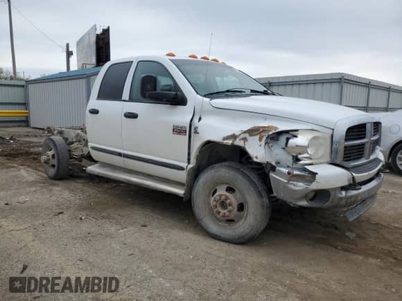 2007 Dodge 3500 SLT with VIN 3D7MX48A77G793181, listed as a Copart auction lot 51067965 with 323,582 mi miles and Salvage title. Bid and sale history available at DreamBid. Image 4.