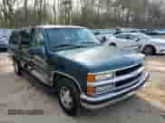 1996 Chevrolet Suburban with VIN 3GNEC16R7TG133368, listed as a Copart auction lot 49671545 with 192,875 mi miles and Salvage title. Bid and sale history available at DreamBid. Image 11.