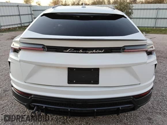 2022 Lamborghini Urus с VIN ZPBUA1ZL3NLA17004, выставлен на аукционе Copart как лот 83652724 с пробегом 3 691 миль миль и Чистый • Clean title. История ставок и продаж доступна на DreamBid. Изображение 6.