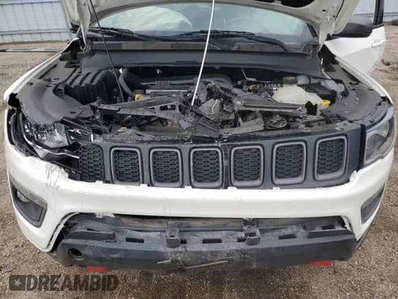 2018 Jeep Compass Trailhawk с VIN 3C4NJDDB0JT163497, выставлен на аукционе Copart как лот 62107185 с пробегом 28 000 миль миль и Списание • Salvage title. История ставок и продаж доступна на DreamBid. Изображение 12.