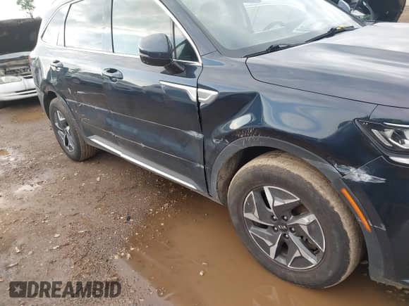 2021 Kia Sorento EX with VIN KNDRH4LG3M5053896, listed as a IAAI auction lot 42770985 with 71,265 mi miles and . Bid and sale history available at DreamBid. Image 6.